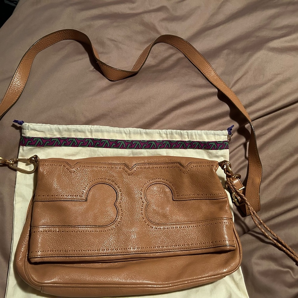 EUC Tory Burch Thea Crossbody.
